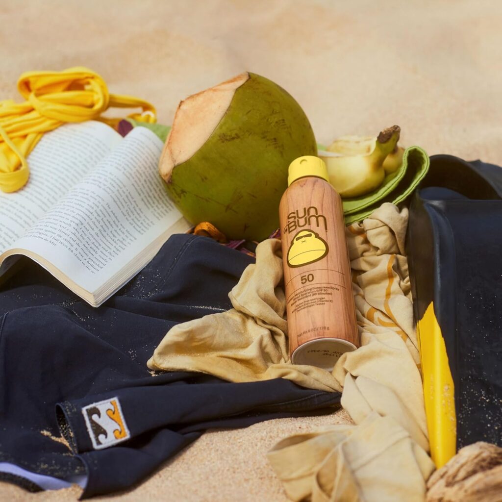 Sun Bum Original SPF 15 Sunscreen Body Spray - Broad Spectrum Moisturizing Sunscreen with Vitamin E - Hawaii 104 Act Compliant (Made without Octinoxate  Oxybenzone) - 6 oz